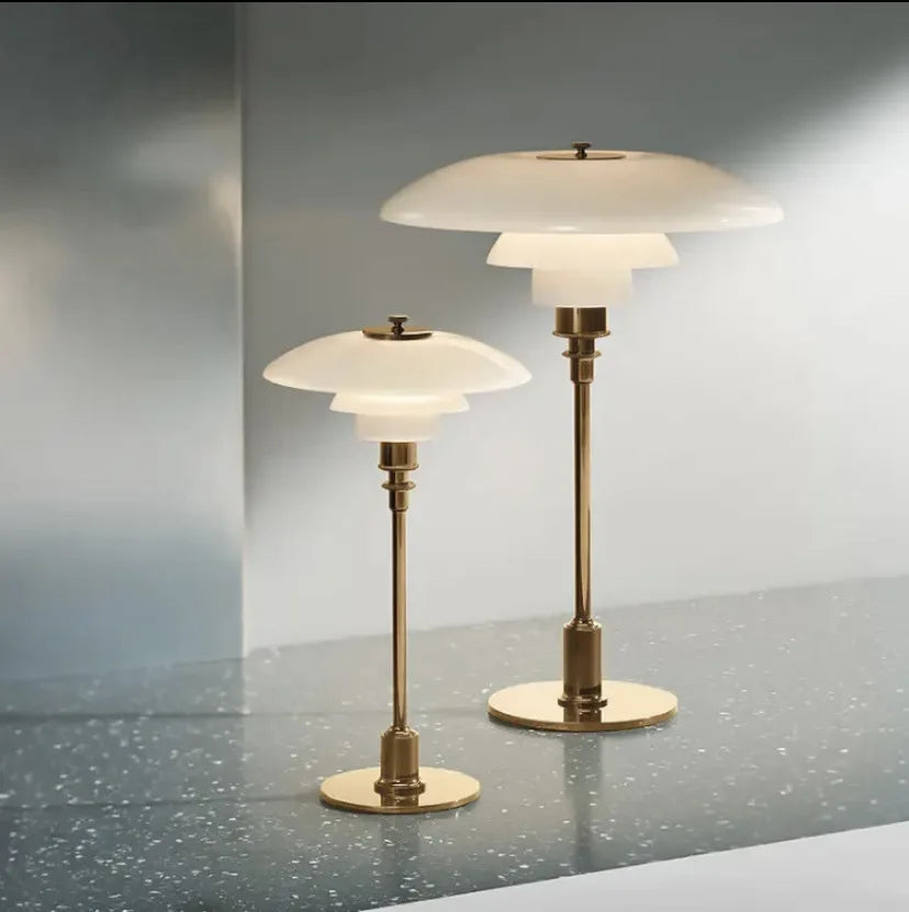 Danish Classic Floor Lamp Creative Bedroom Bedside Table Lamp Nordic Minimalist Living Room Study Reading Glass Decor Table Lamp