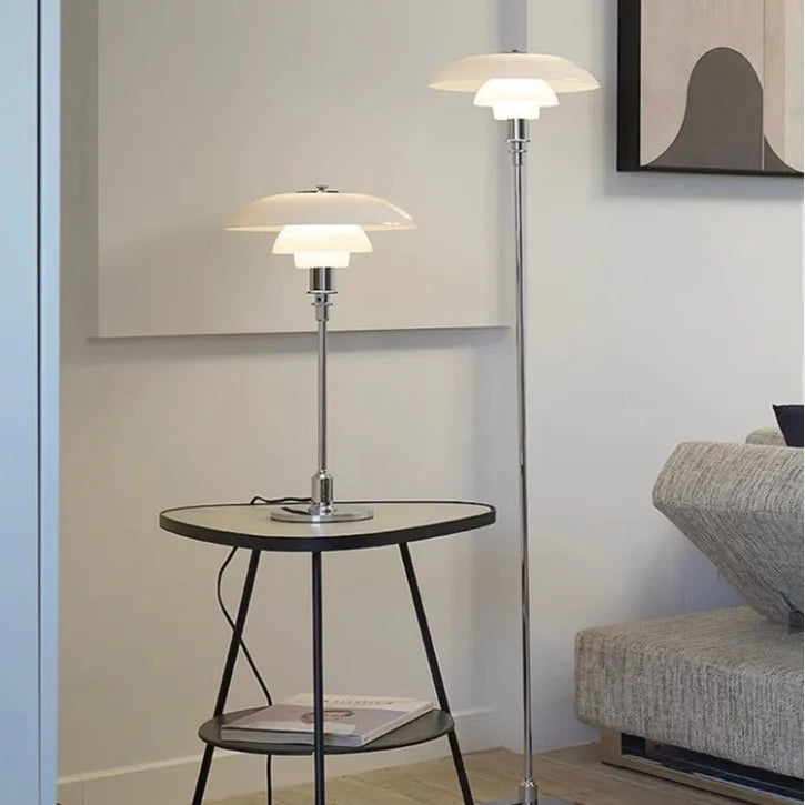 Danish Classic Floor Lamp Creative Bedroom Bedside Table Lamp Nordic Minimalist Living Room Study Reading Glass Decor Table Lamp